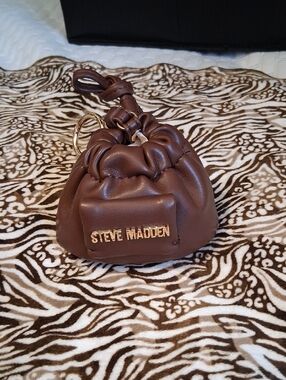 Steve Madden Pouch
